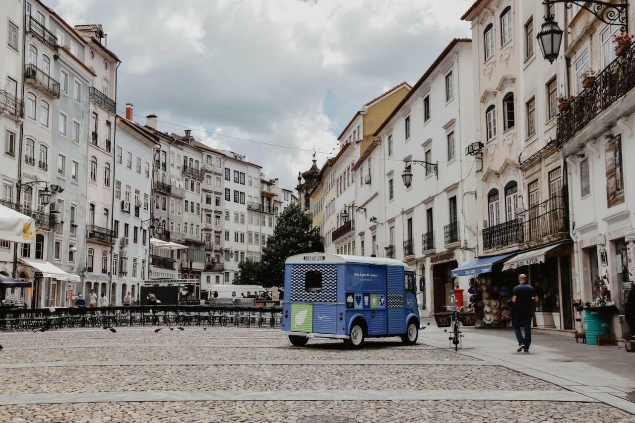 T1 amplo e repleto de luz junto à Pç do Comércio - Self check in Coimbra Esterno foto